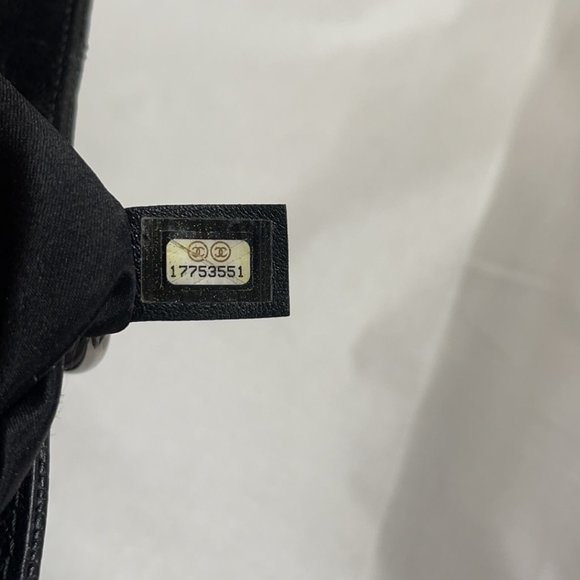 CHANEL GST Large Shopping Tote - Picture 11 of 11